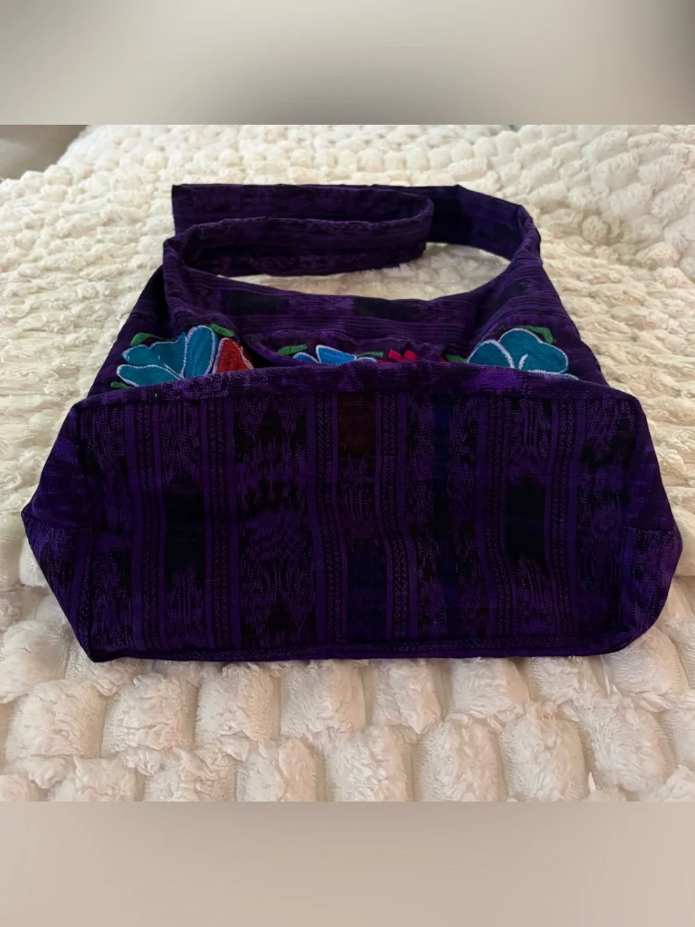 Guatemalan Handmade Boho Hobo Floral Embroidered Shoulder Purse